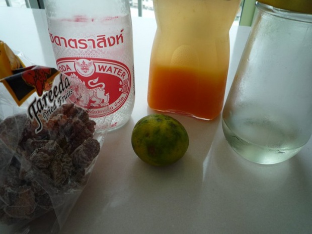 น้ำส้มบ๊วยโซดา 