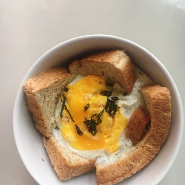 ไข่ขนมปังไมโครเวฟ อาหารเช้าง่ายๆ