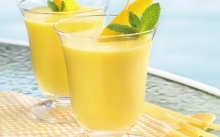 “Mango Honey” สมูทตี้มะม่วงชื่นใจคลายร้อน